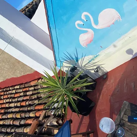 Casa De Dos Flamencos